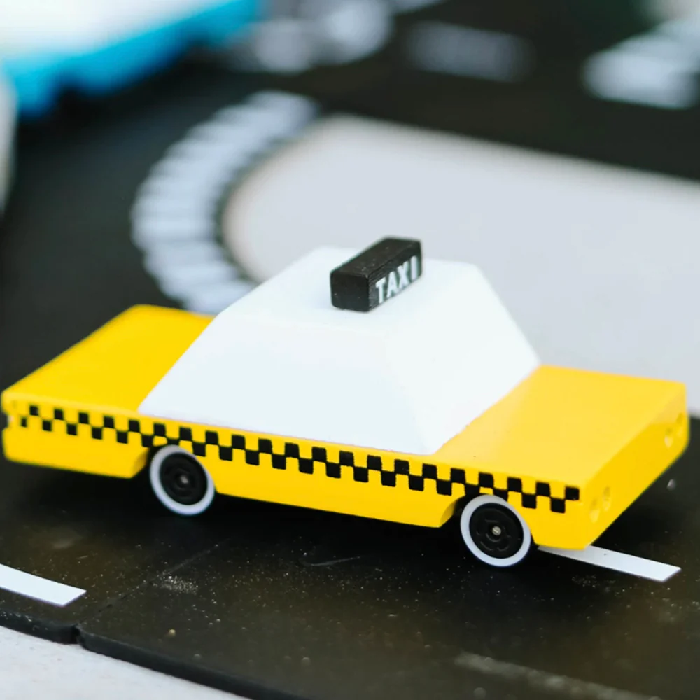 Taxi - Image 2